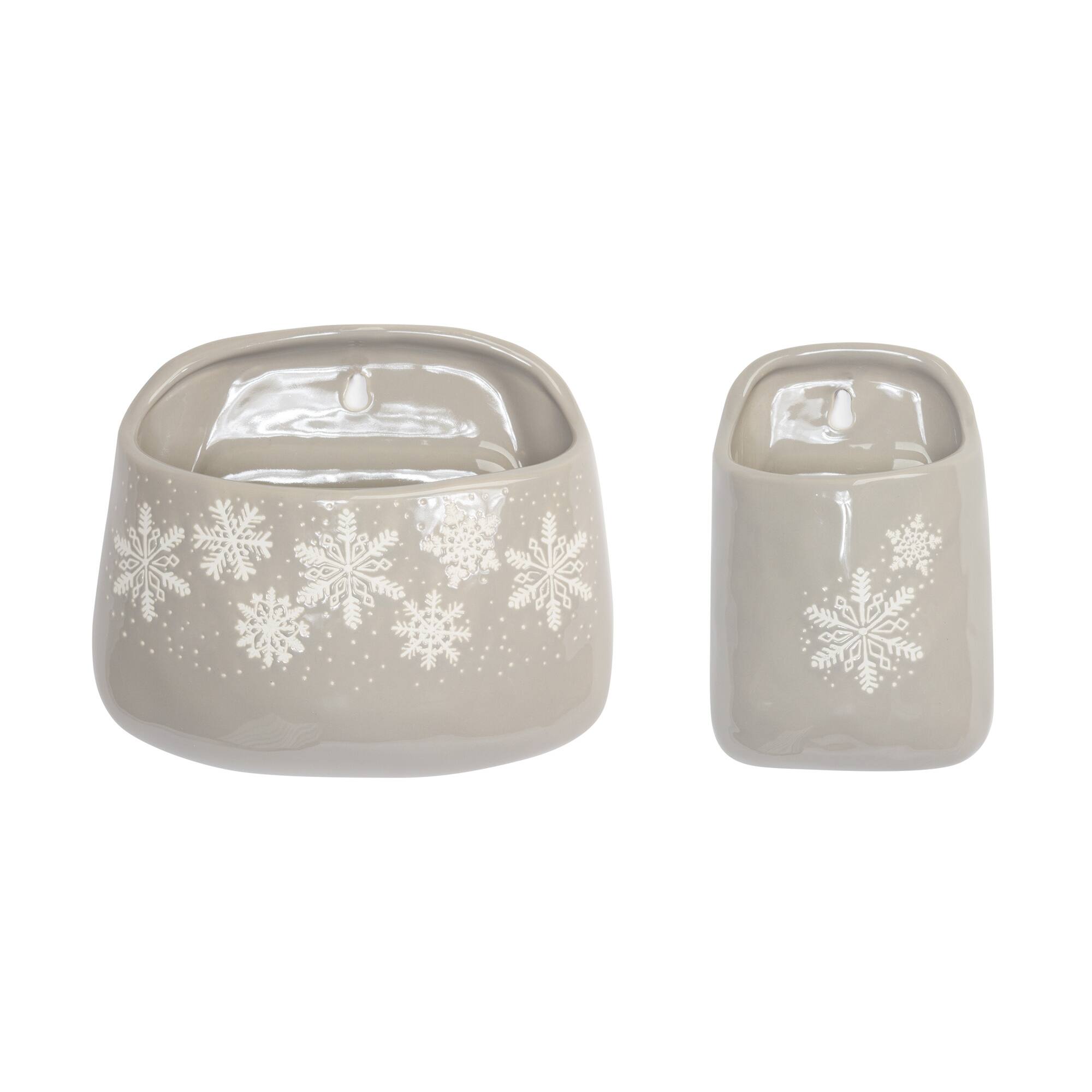 Snowflake Stoneware Wall Pocket Set, 7.5" & 9"